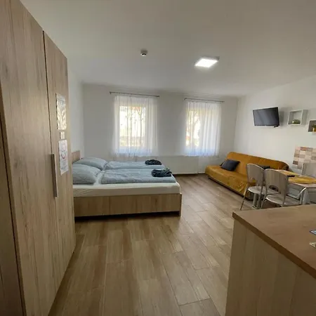 Dora Vendeghaz Apartment Csongrád Exterior photo