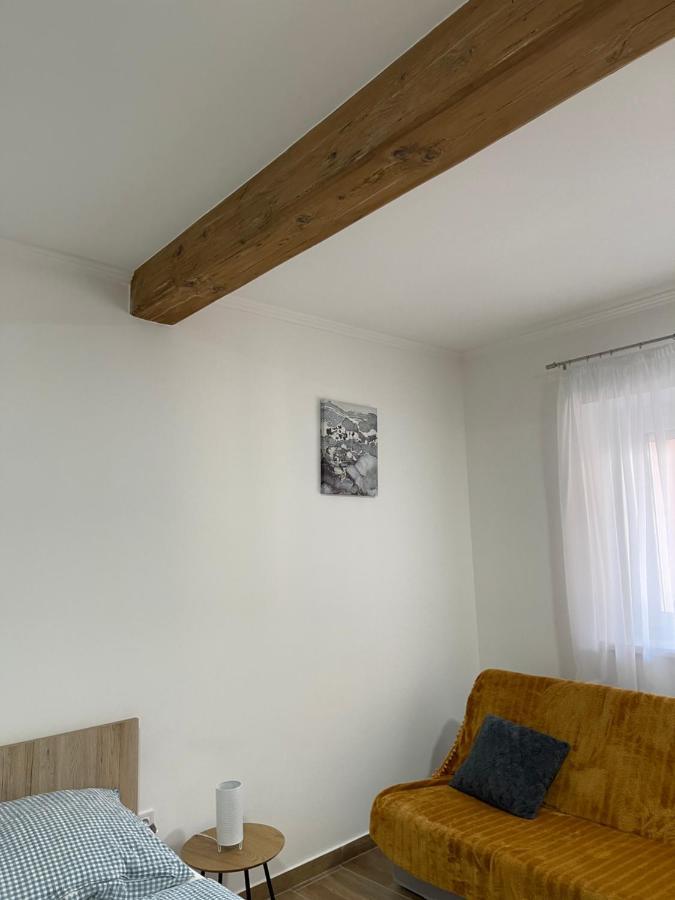 Appartement Dora Vendeghaz *